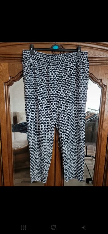 Pantalon fluide à motif