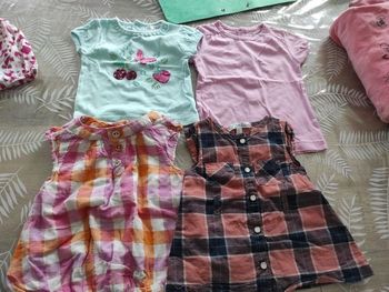 Lot t shirt et tunique