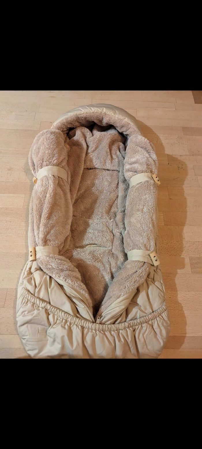 Nid d'ange Red Castel - photo numéro 2