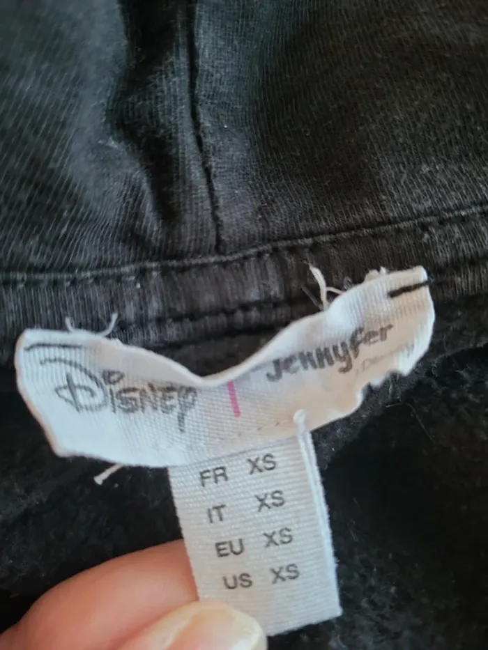 Sweat à capuche noir XS disney/jennyfer - photo numéro 3