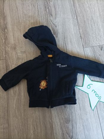 Veste à capuche 6 mois noire