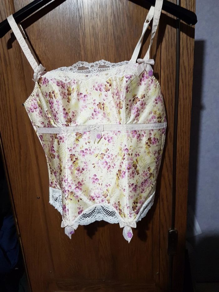 Corset bustier Lejaby  taille 3 ou M