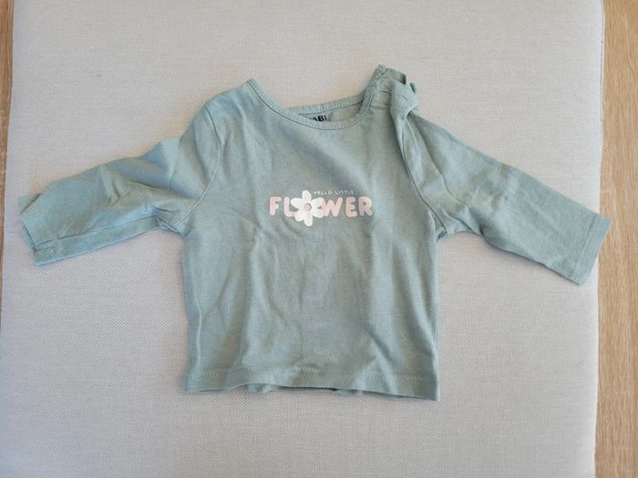 Tee-shirt flower