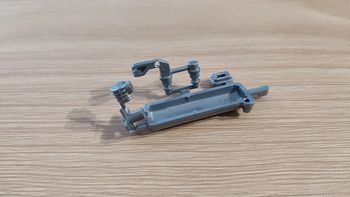 Partie moteur 1 pièce miniature Bburago Burago Mercedes-Benz SSK 1928 1/24 1/24e 1/24ème #C11