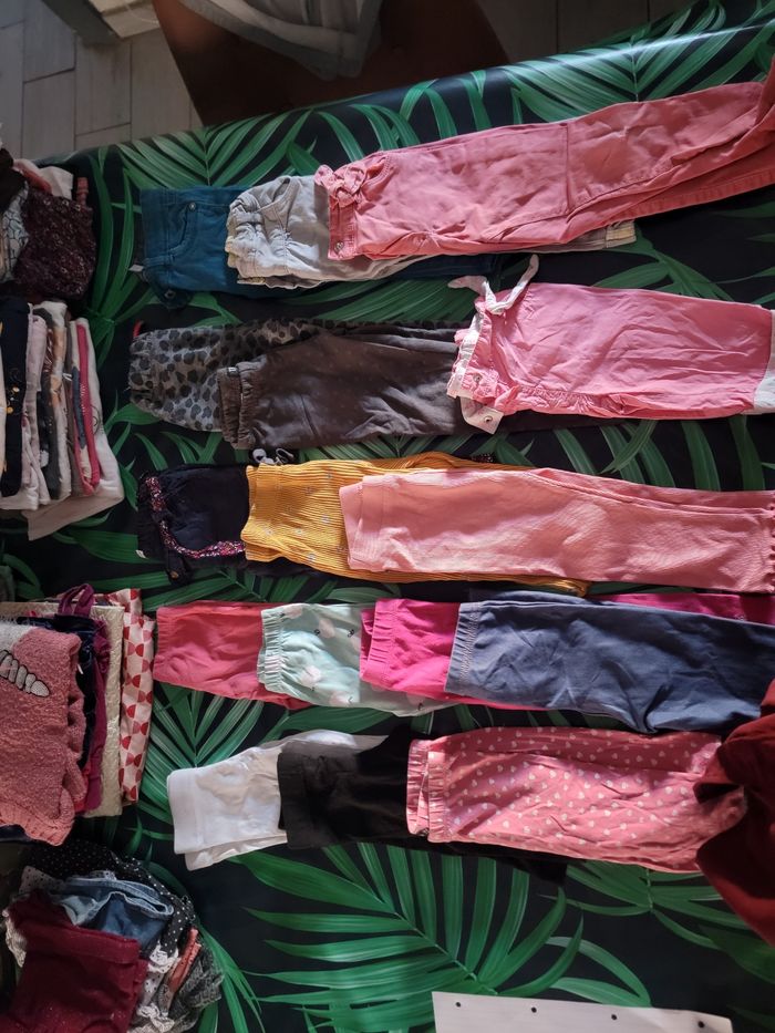 Lot vêtements 24 mois fille - photo numéro 4