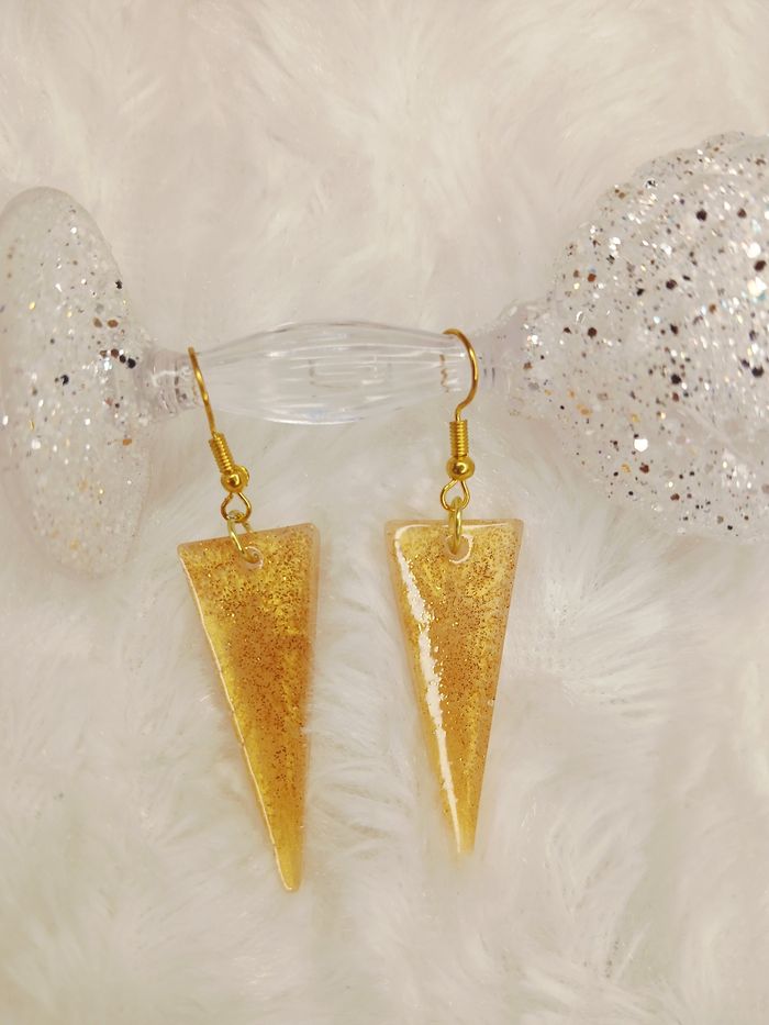 Boucles d'oreilles triangles dorés