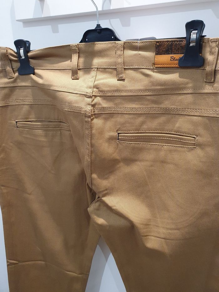 Pantalon Chino stretch camel Taille 42 - photo numéro 4