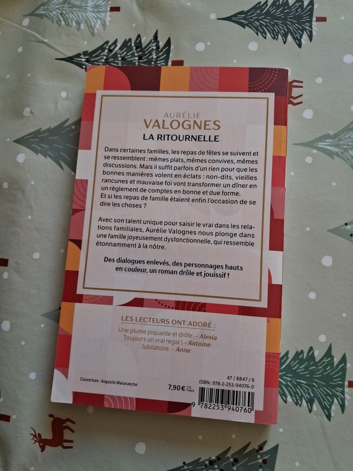 Livre " La Ritournelle " d'Aurélie Valognes 🌸🎄 - photo numéro 3
