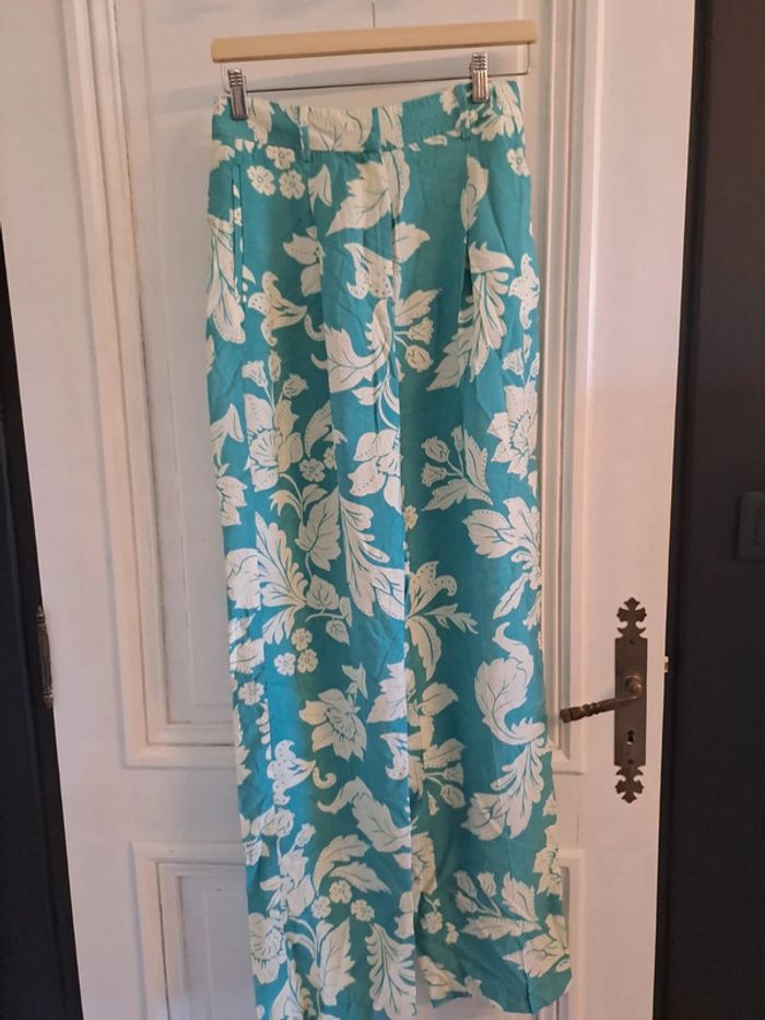 Pantalon neuf mango
