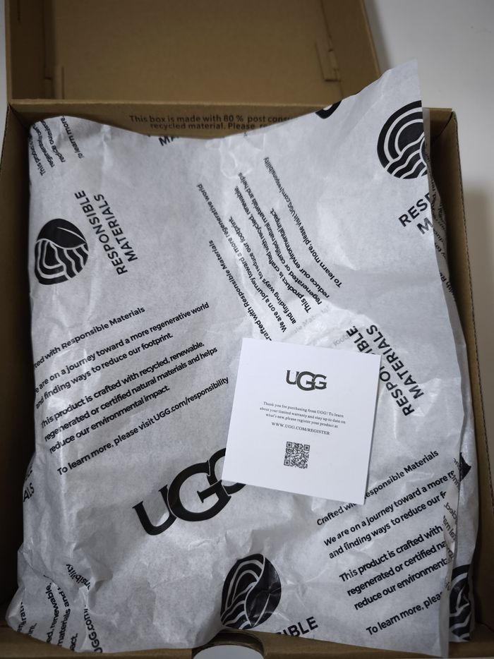 Ugg tazz plateform Taille 39 - photo numéro 5