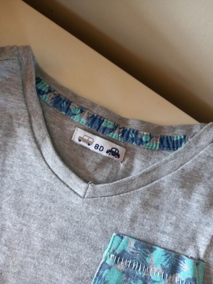T-shirt garcon taille 80 - photo numéro 2