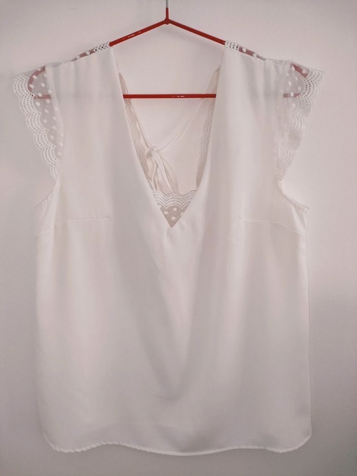 Magnifique Blouse sans manches Emma Ella
