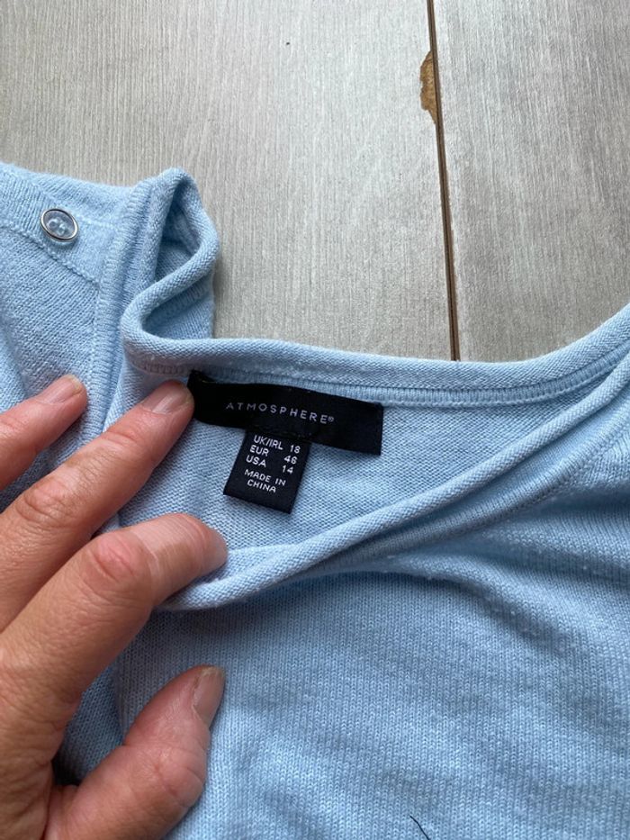 Pull bleu ciel taille 46 - photo numéro 2