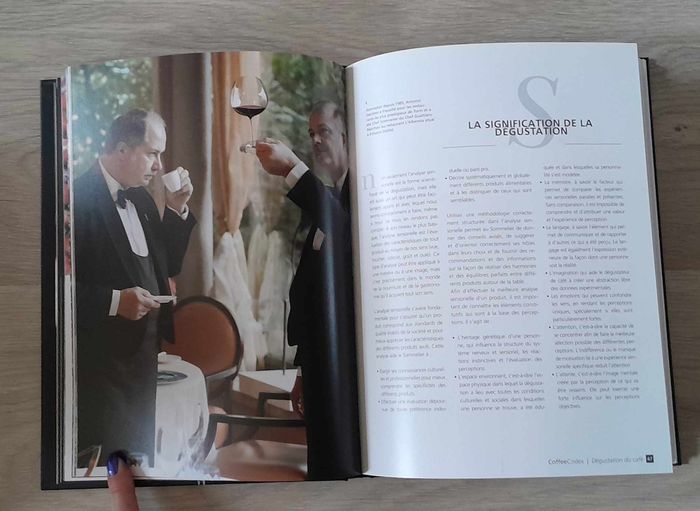 Cofee Codex Nespresso l'art de déguster et d'harmoniser le café - photo numéro 7