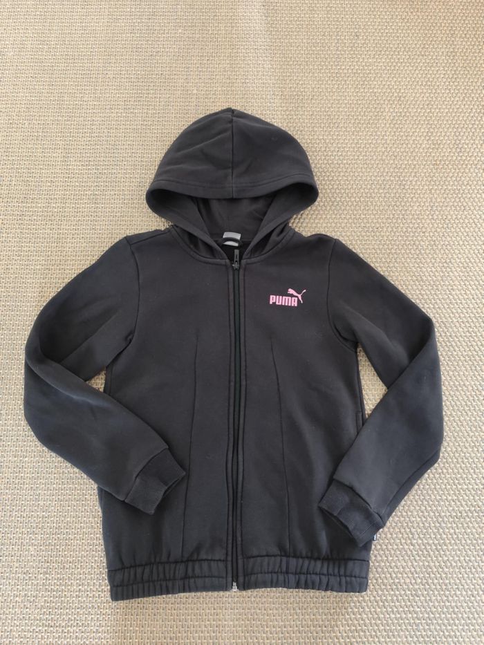 Sweat zippé Puma fille 13/14 ans , excellent état