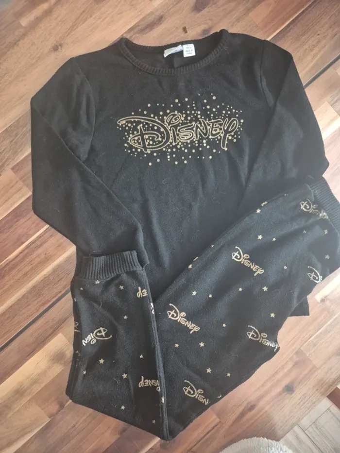 Pyjama disney 7/8 ans