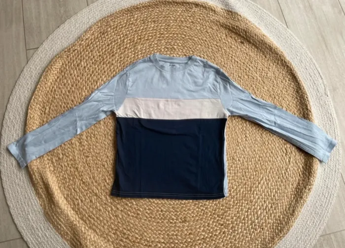 Teeshirt bleu bicolore 10 ans Kiabi