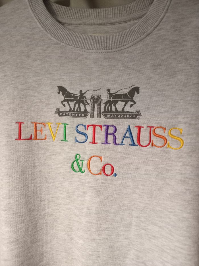 Robe pull molletonné taille 14ans Levi's tbe - photo numéro 2