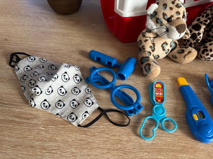 Lot cage vétérinaire ecoiffer avec animaux - photo numéro 3