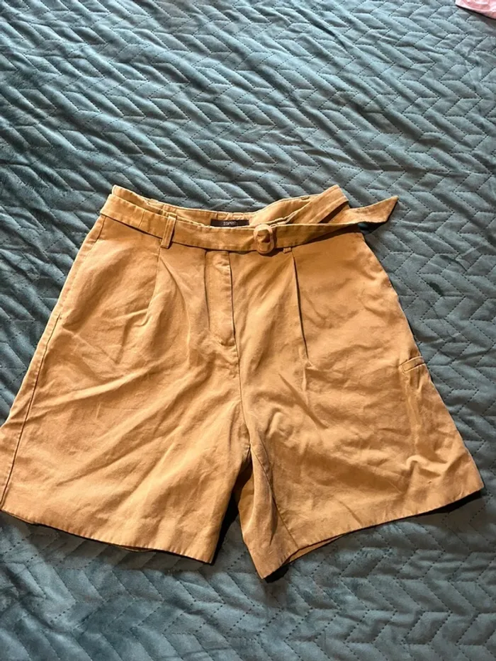 Short esprit