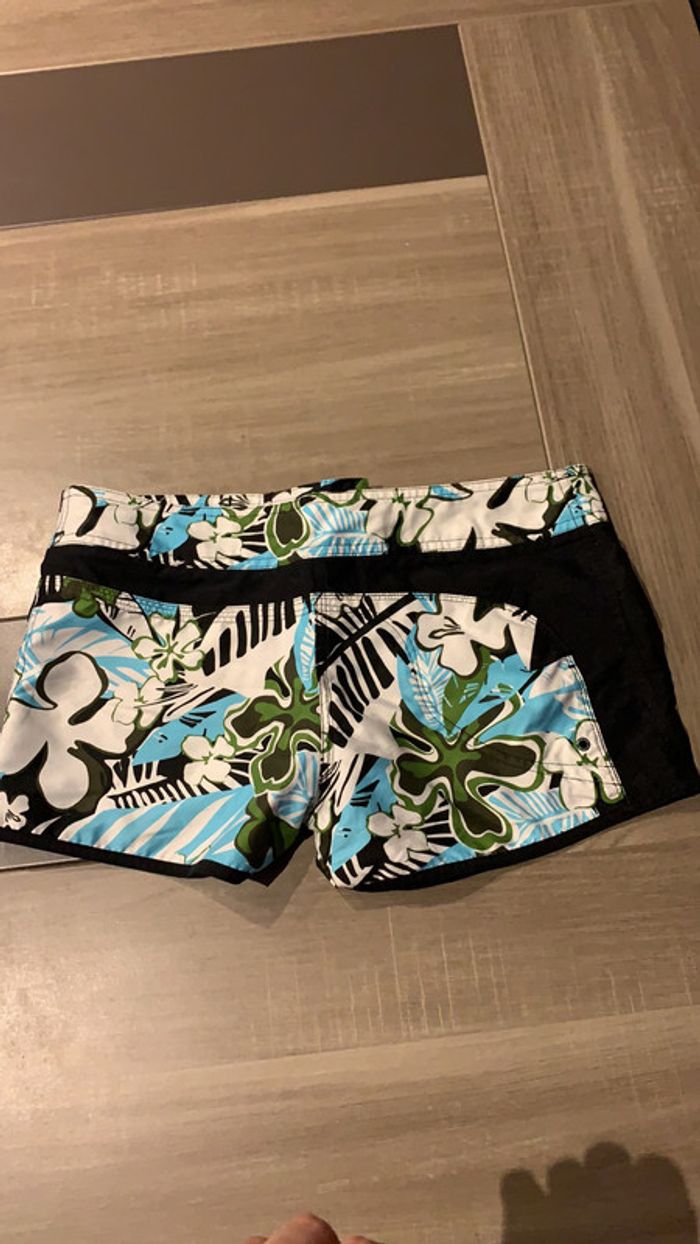 Short Tribord bleu et noir - photo numéro 3