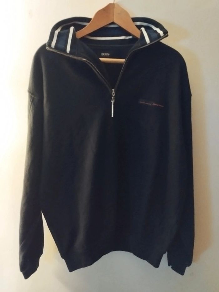 Lot de 2 pulls zip sport homme taille L. Nike et boss - photo numéro 2