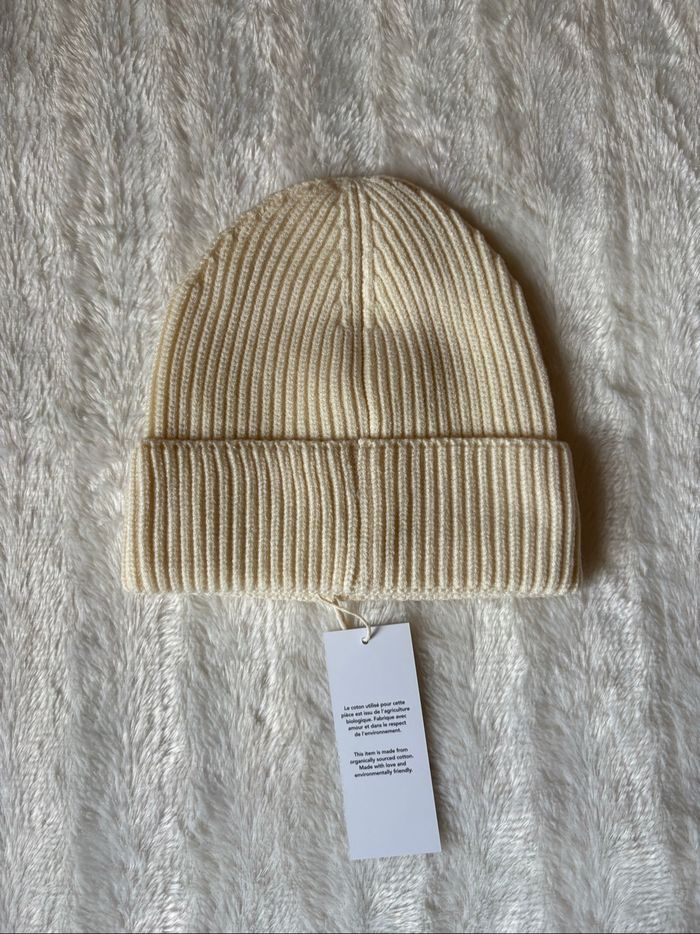 Bonnet Ami Paris écru – logo cœur rouge, neuf avec étiquette - photo numéro 4