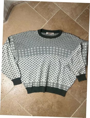 Pull vintage austerity taille M