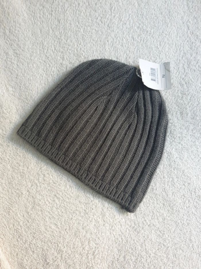 Neuf bonnet enfant gris