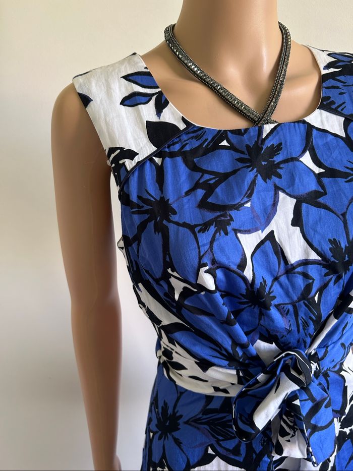 Robe bleue et blanche sans manches Anna Field taille 40 TBE - photo numéro 4