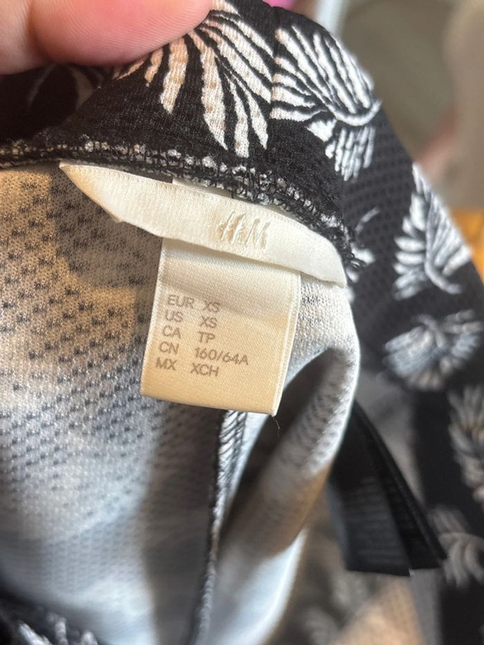 Jupe courte taille 34 marque h&m - photo numéro 3