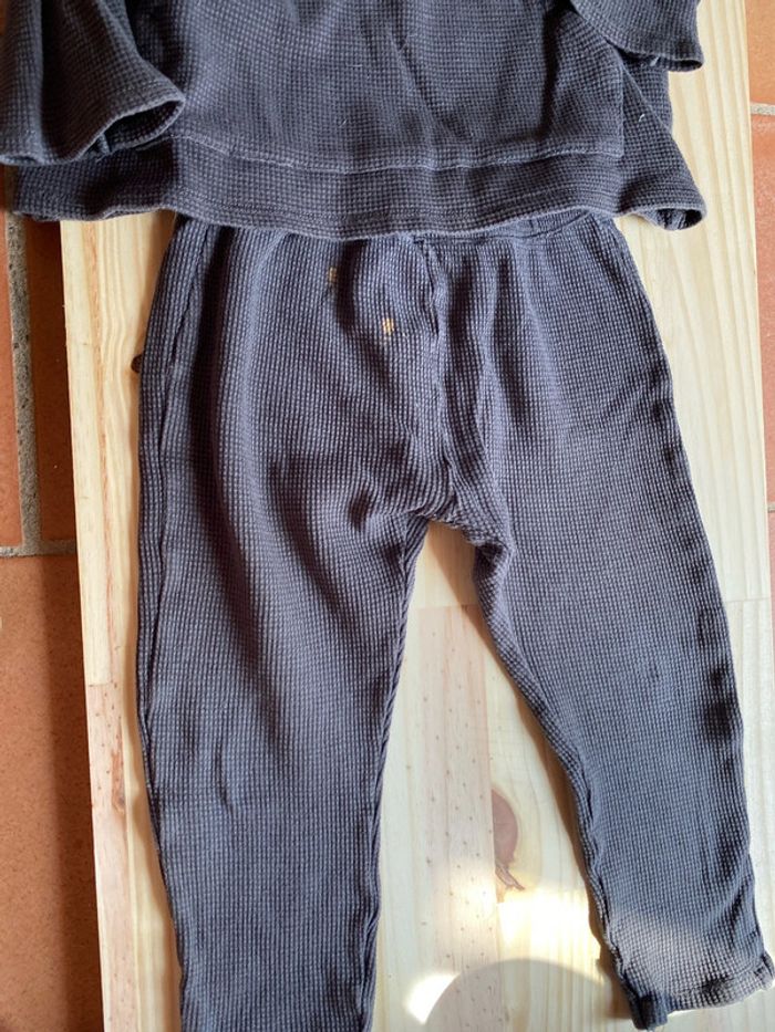 Ensemble Zara 3/4 ans - photo numéro 2