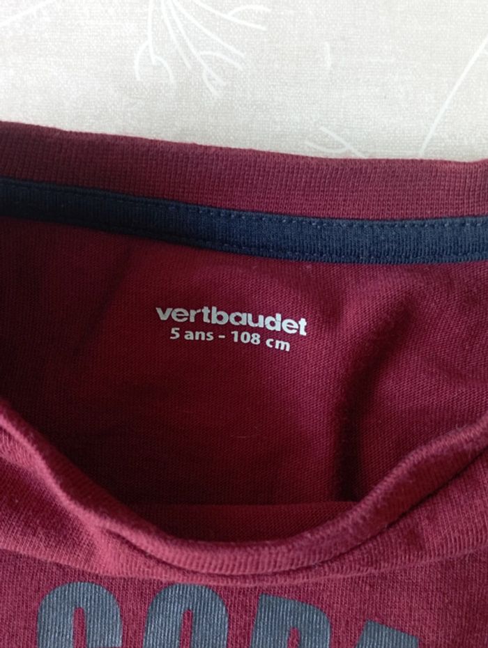 Tee shirt bordeaux manches longues 5 ans Verbaudet neuf - photo numéro 3