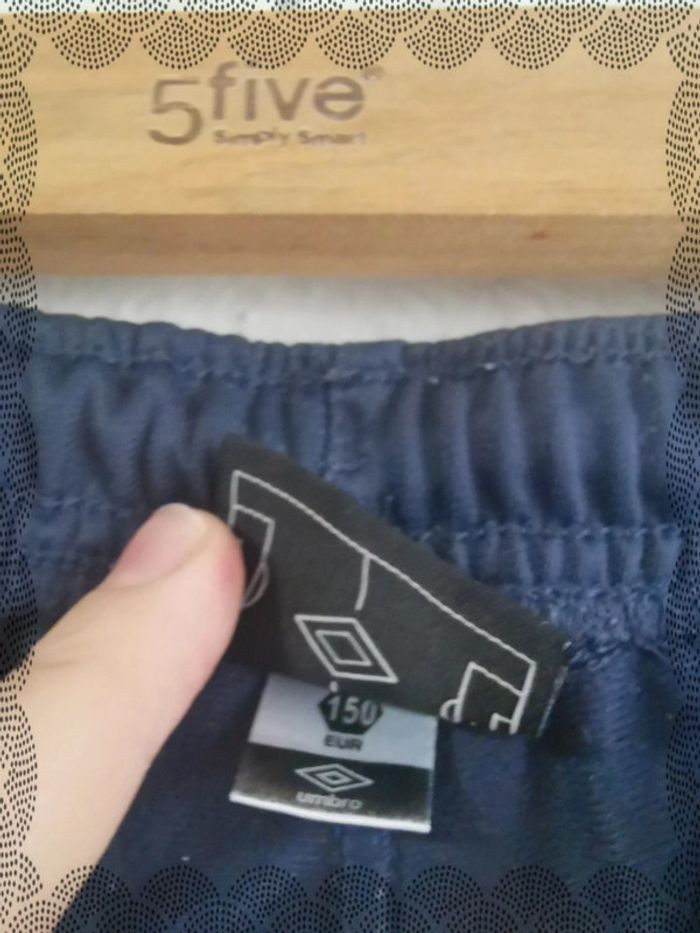 Pantalon Umbro 11/12 ans - photo numéro 5