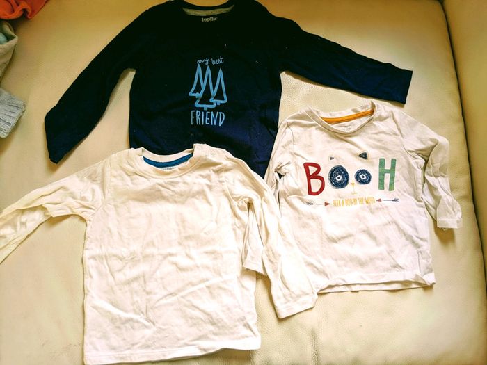 Lot 3 tee shirt coton bio Lupilu ouverture 2 boutons-pressions sur l épaule