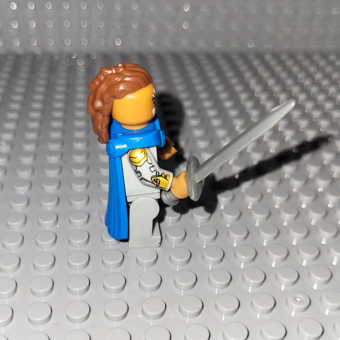 Minifigure / Figurine - Marvel - Valkyrie - photo numéro 4