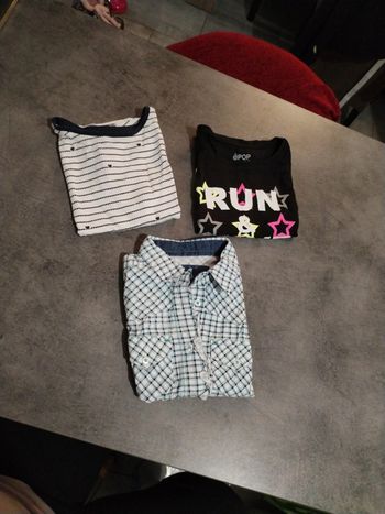 Lot 3 t-shirts manches courtes 4 ans