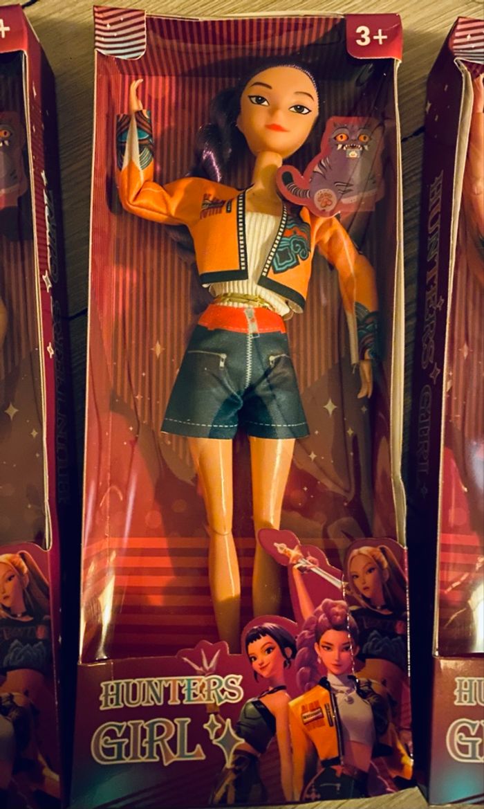 Poupée Kpop Demon Hunters RUMI 30cm NEUVE - photo numéro 2