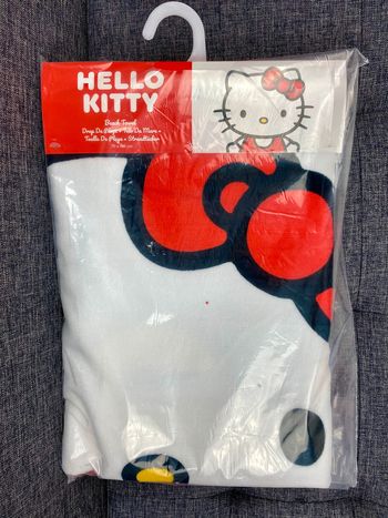 Hello Kitty Serviette de plage douce en microfibre NЕUF (prix normal: 19eur)
