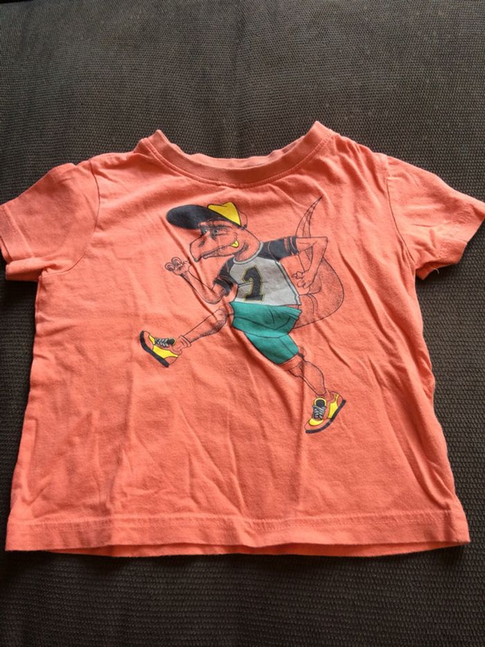 Lot de 2 T shirt 4 ans - photo numéro 3