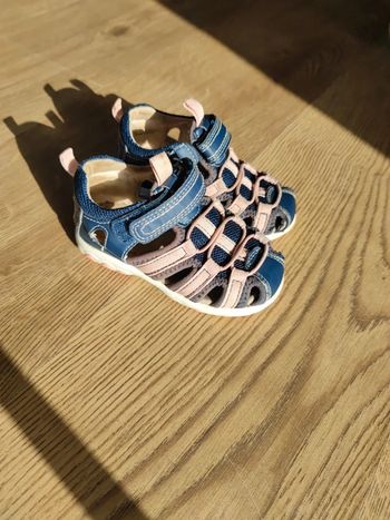 Sandales filles 23