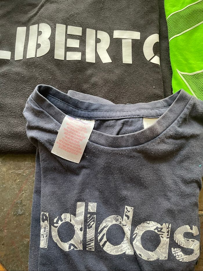 Lots 5 tee-shirts - photo numéro 2
