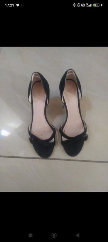 Chaussures ouvertes noires à talons H&M