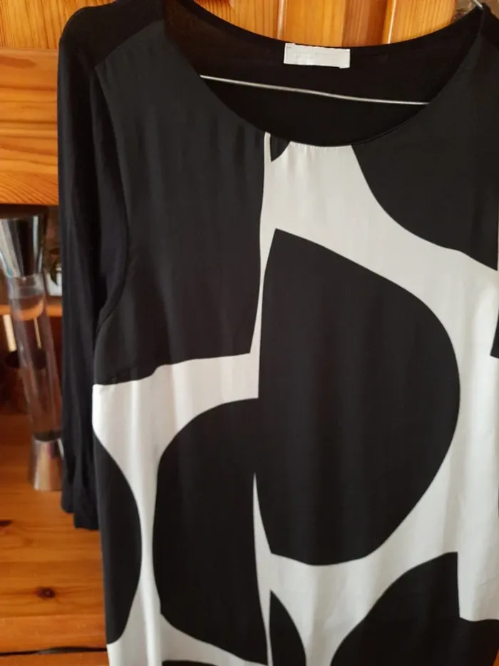Robe Promod taille M. Tbe