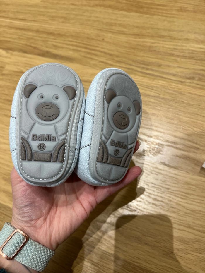 Chaussons bébé - photo numéro 3