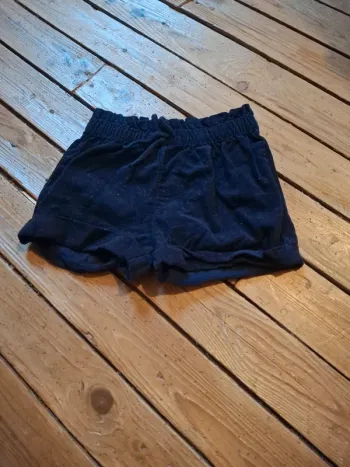 Short taille 2 ans