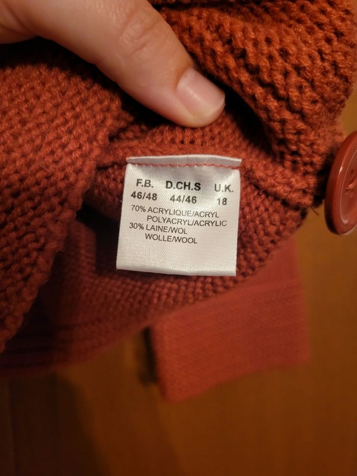 Pull neuf chaud - photo numéro 4