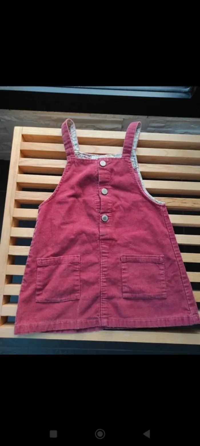 Robe salopette velours côtelé bordeaux Zara – 3 ans / 98 cm