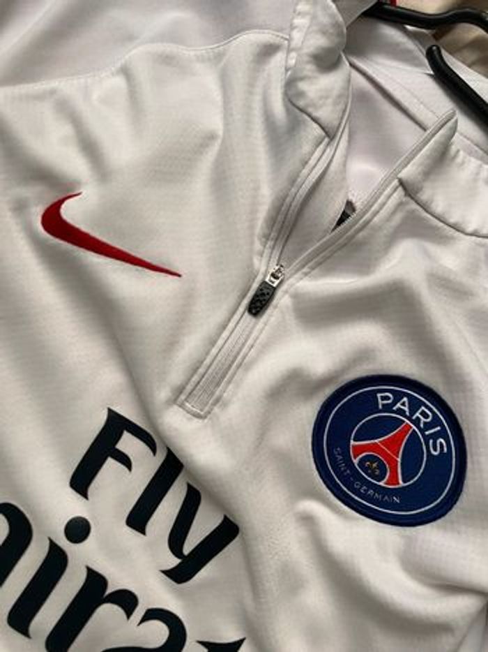 Haut entraînement PSG Nike – blanc Fly Emirates – taille M – officiel - photo numéro 3