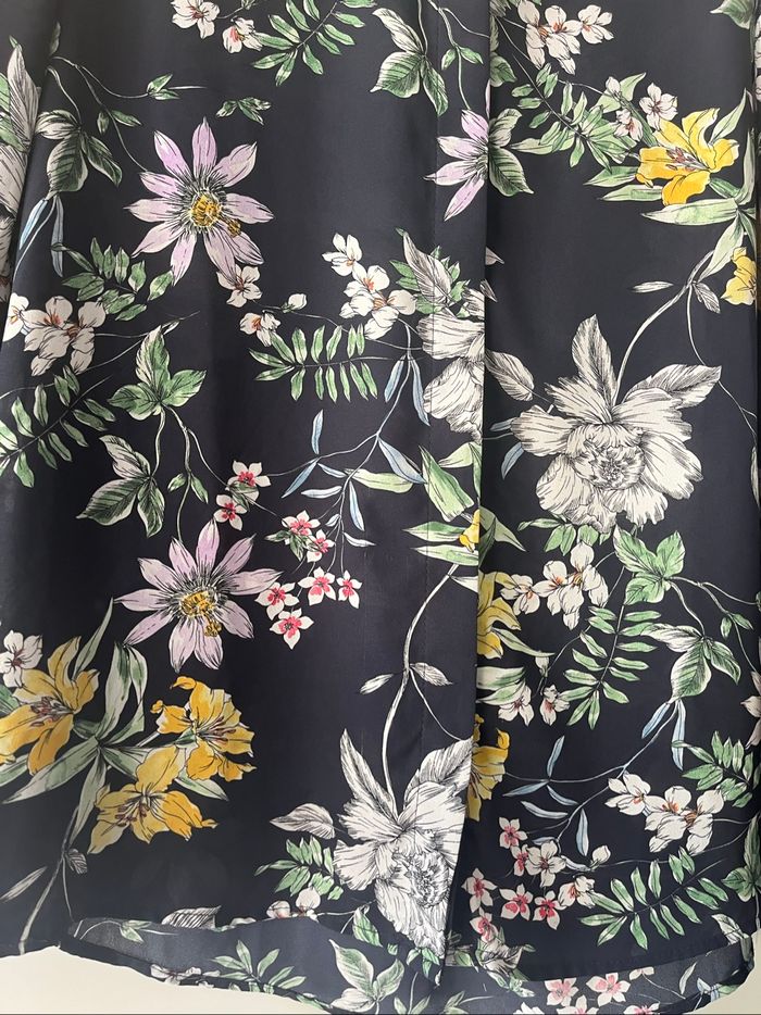 Chemise fleuri H&M taille 38 - photo numéro 7